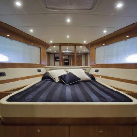 upholstery-glasgow-yacht-upholstery-glasgow-leather-detail-upholstery-glasgow